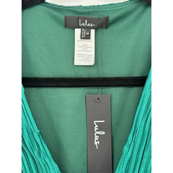 Lulus New! Green Satin Plisse Long Sleeve Blouse Ruched V-Neck Holidays Formal M - Picture 4 of 6